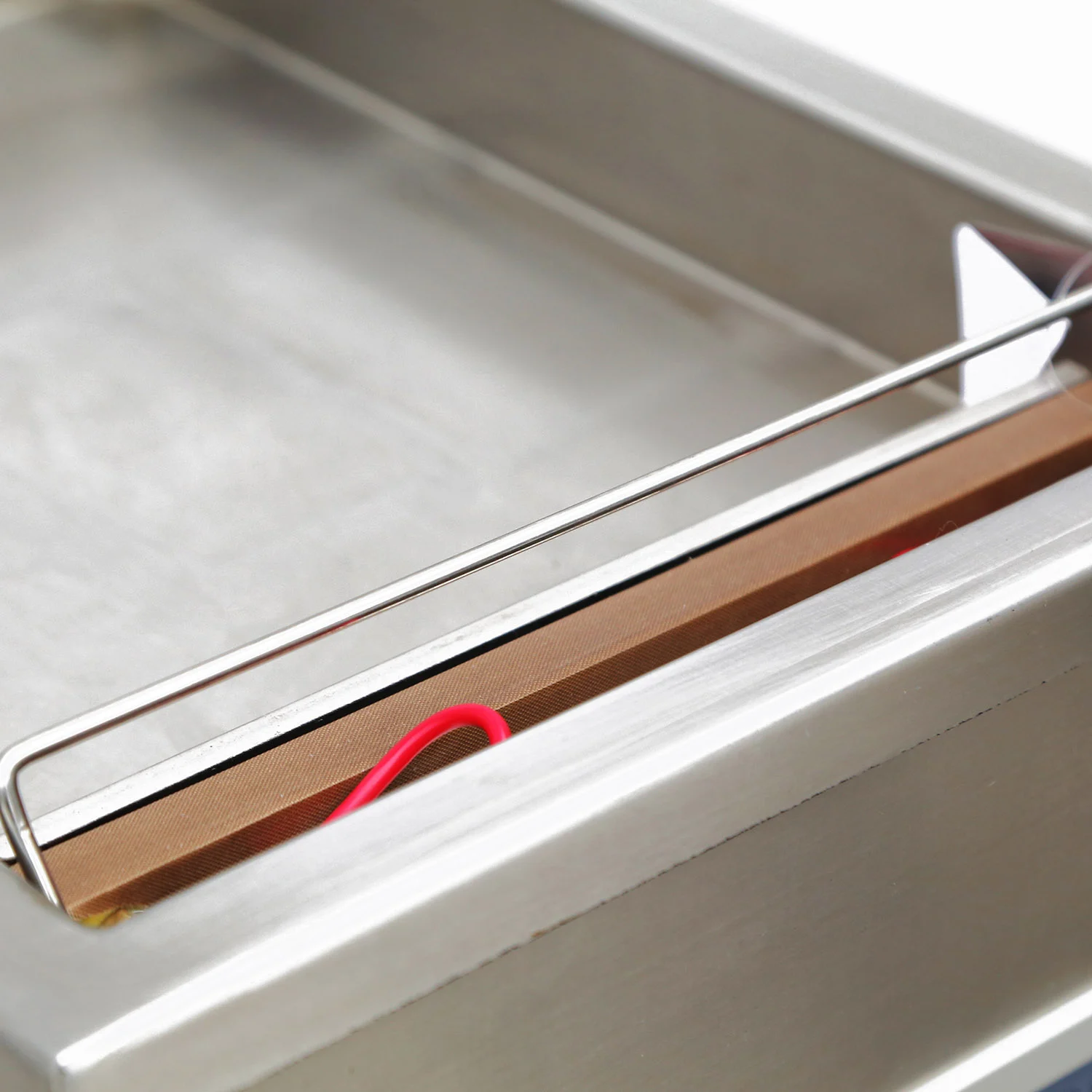 DZ-300 commercial vacuum sealer chamber food packaging machine for butchery and restaurant use Kenya DZ-300 commercial vacuum sealer chamber food packaging machine for butchery and restaurant use Kenya